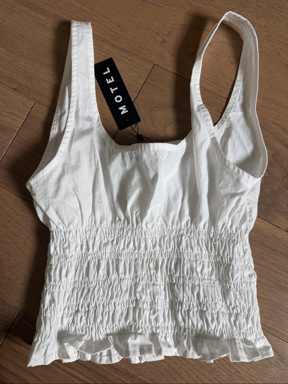 NWT Motel Rocks Sayake Ruched Top in White - Picture 6 of 6